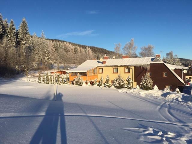 Apartman Filipovice S Letni Terasou Exteriör bild